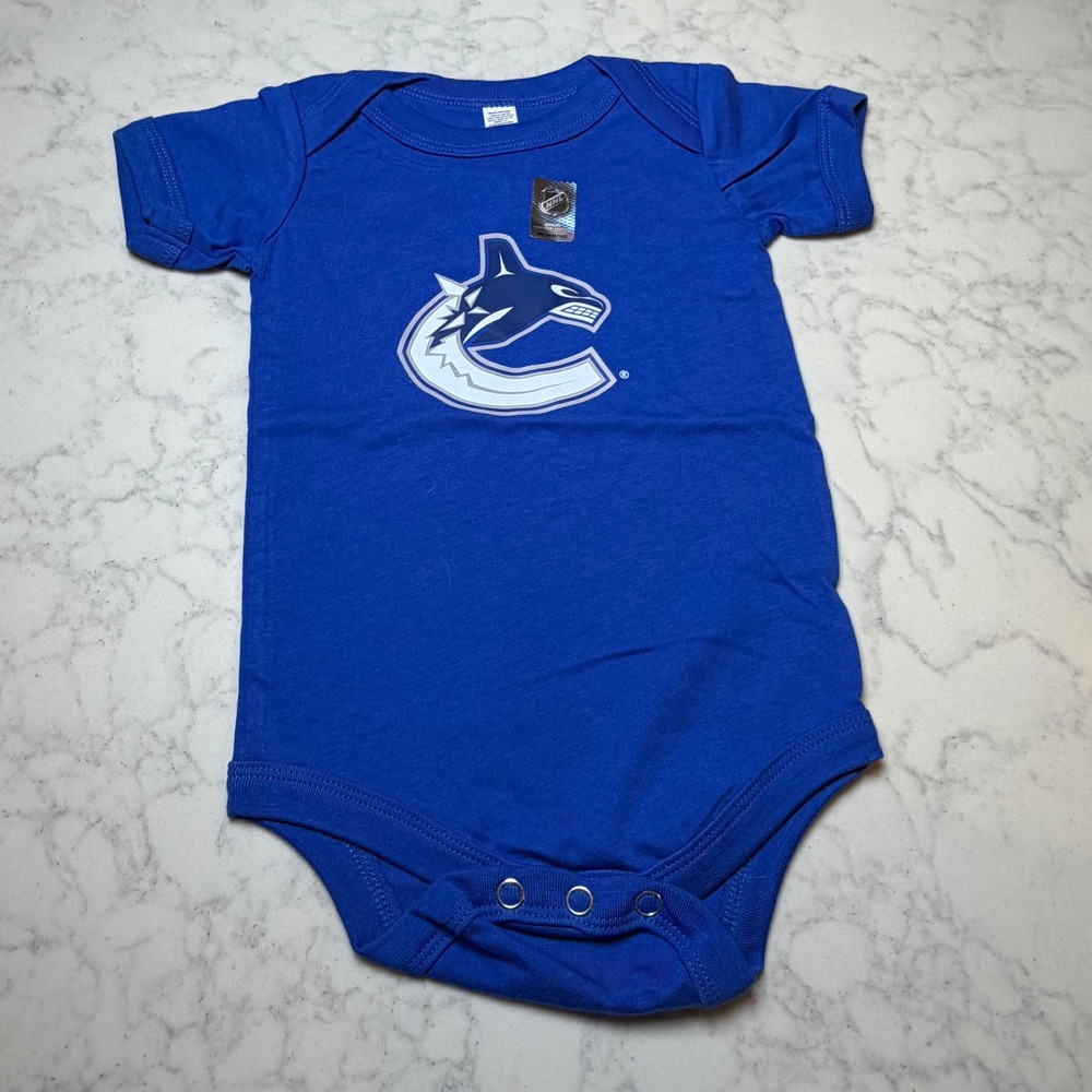 NHL Vancouver Canucks Infant Bodysuit Blue 6-12 Months 100% Cotton Hockey